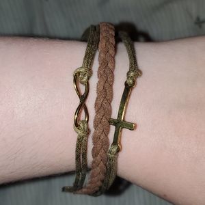 Bracelet